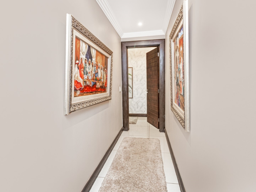 5 Bedroom Property for Sale in Pecanwood Estate North West